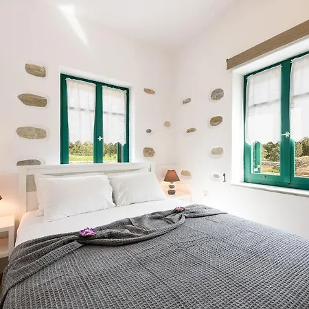 Seaside Ktima Kaparos Paros دريوس